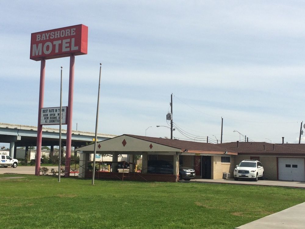Bayshore Motel Ла Порт Екстериор снимка